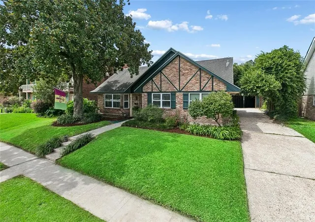 Photo 2 of Sale Pending at 3639 Pin Oak Ave, New Orleans, LA 70131 | MLS# 2570074 | Listing updated on 2026-08-06