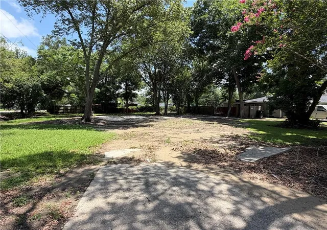 Photo 2 of Land for sale at 100 Maumus Ave, New Orleans, LA 70131 | MLS# 2569342 | Listing updated on 2026-08-20