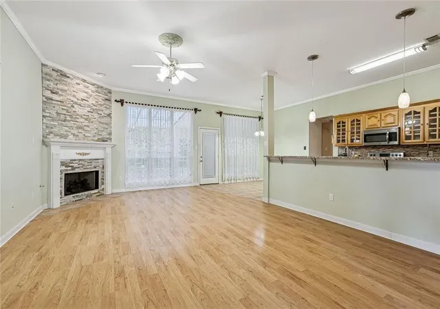 2nd image of 213 Heather Dr, Mandeville, LA 70471 | MLS# 2569528