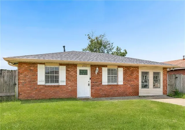 1st image of 2565 Ramsey Dr, Marrero, LA 70072 | MLS# 2570211