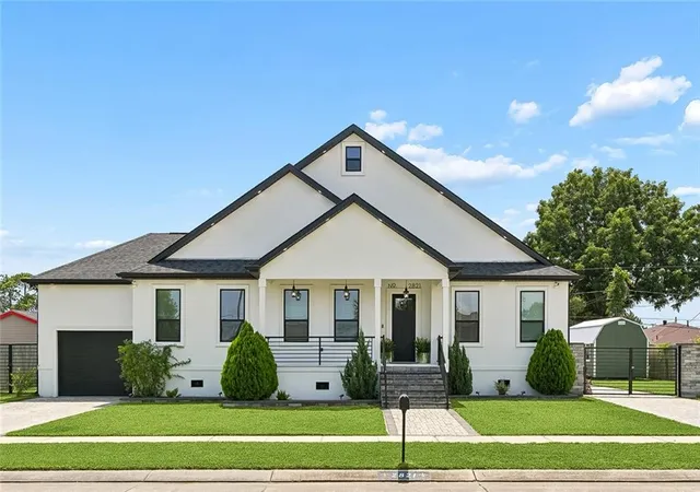 Photo 1 of Single family home for sale at 2821 Charles Dr, Chalmette, LA 70043 | MLS# 2570185 | Listing updated on 2026-09-23