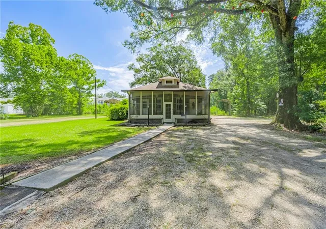 Photo 1 of Single family home for sale at 43136 S Holly St, Hammond, LA 70403 | MLS# 2570299 | Listing updated on 2026-08-26