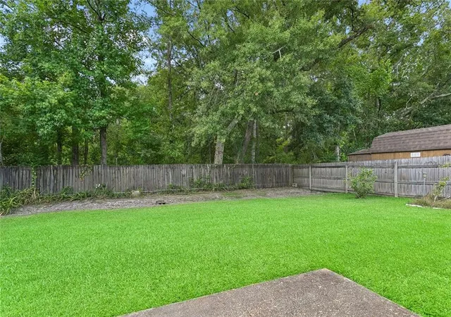 Photo 16 of Single family home for sale at 20369 Rue Jondolyn Dr, Ponchatoula, LA 70454 | MLS# 2570386 | Listing updated on 2026-08-23