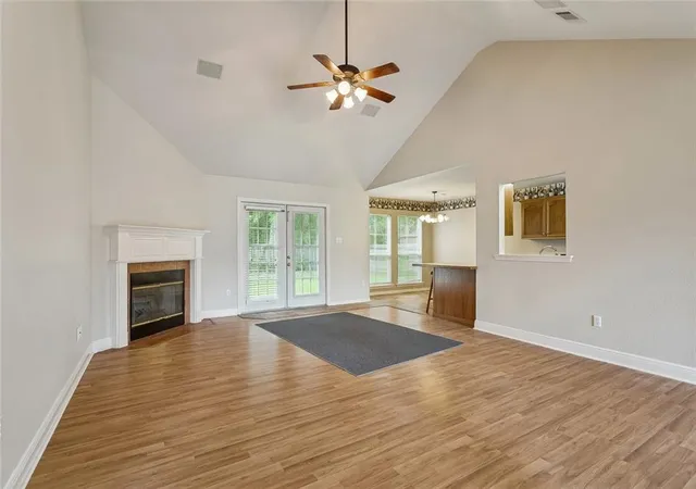 Photo 2 of Single family home for sale at 20369 Rue Jondolyn Dr, Ponchatoula, LA 70454 | MLS# 2570386 | Listing updated on 2026-08-23