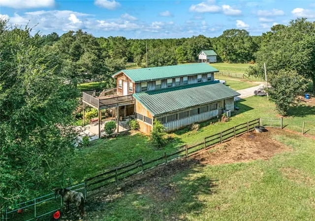Photo 2 of Single family home for sale at 83253 House Crk Rd, Bush, LA 70431 | MLS# 2570094 | Listing updated on 2026-08-15