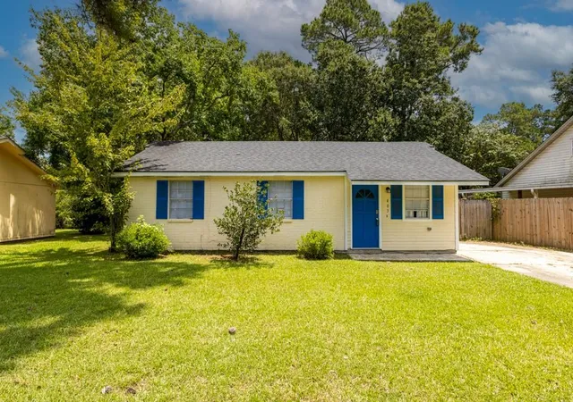 Photo 1 of Single family home for sale at 403 9th Street, Slidell, LA 70458 | MLS# 2570003 | Listing updated on 2026-08-18