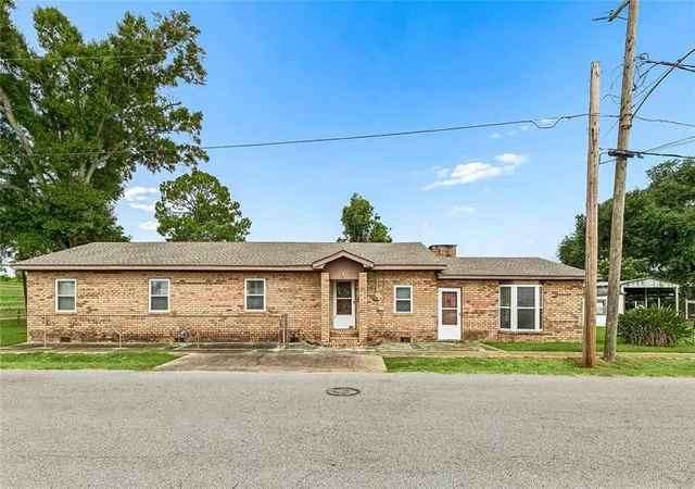 Photo 26 of Single family home for sale at 1 W B St, Norco, LA 70079 | MLS# 2570389 | Listing updated on 2026-09-23
