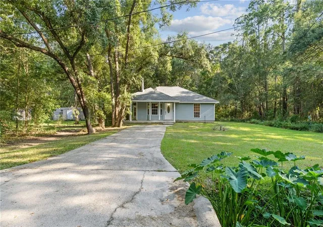 Photo 1 of Single family home for sale at 37540 Gayoso St, Slidell, LA 70458 | MLS# 2570242 | Listing updated on 2026-08-12