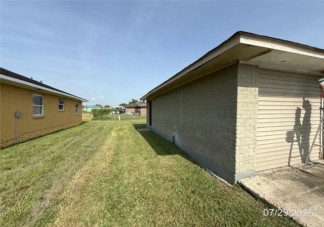 27th image of 2084 Carver Dr, Marrero, LA 70072 | MLS# 2570423