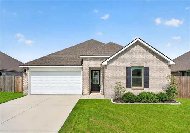 Photo 2 of Single family home for sale at 268 Darwen St, Raceland, LA 70394 | MLS# 2570359 | Listing updated on 2026-08-20
