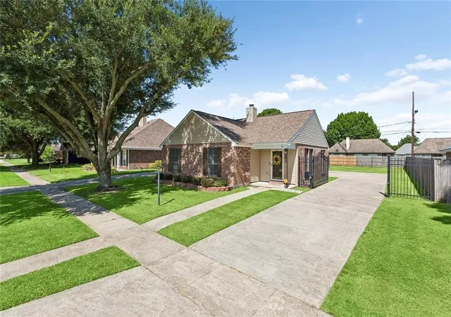 1st image of 1148 Elvin Dr, Baton Rouge, LA 70810 | MLS# 2570471