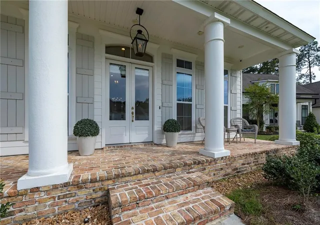 2nd image of 20138 Brentwood Dr, Mandeville, LA 70471 | MLS# 2570156