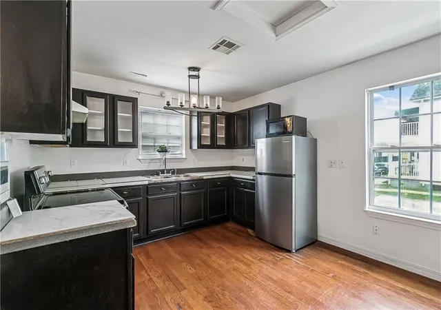 Photo 4 of Sale Pending at 1639 Eagle St, New Orleans, LA 70118 | MLS# 2570418 | Listing updated on 2026-08-07