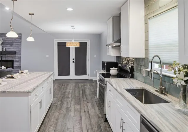 Photo 4 of Single family home for sale at 725 Willow Oak Ln, Mandeville, LA 70471 | MLS# 2569928 | Listing updated on 2026-09-30
