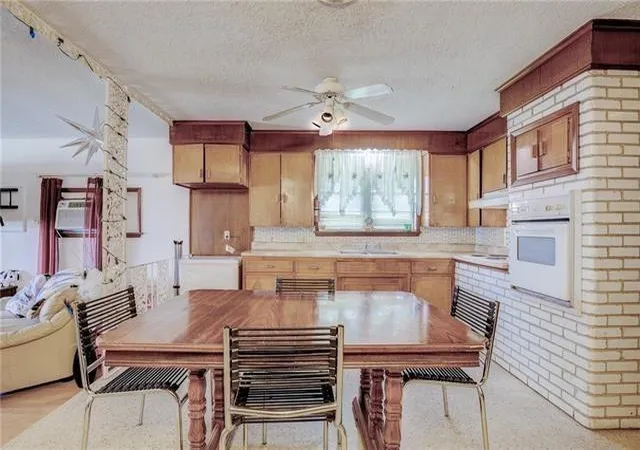 Photo 3 of Sale Pending at 618 Ave H, Westwego, LA 70094 | MLS# 2570497 | Listing updated on 2026-08-24
