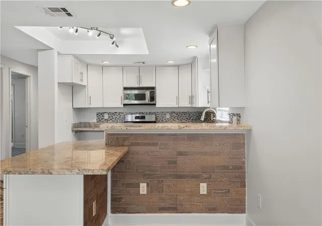Photo 3 of Sale Pending at 1711 Charbonnet St, New Orleans, LA 70117 | MLS# 2570532 | Listing updated on 2026-08-12