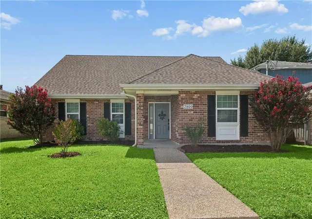 1st image of 2800 Metairie Heights Ave, Metairie, LA 70002 | MLS# 2569336