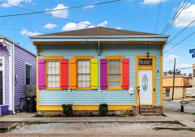 Single family home for sale at 2301 Loyola Ave, New Orleans, LA 70113 | MLS# 2570578