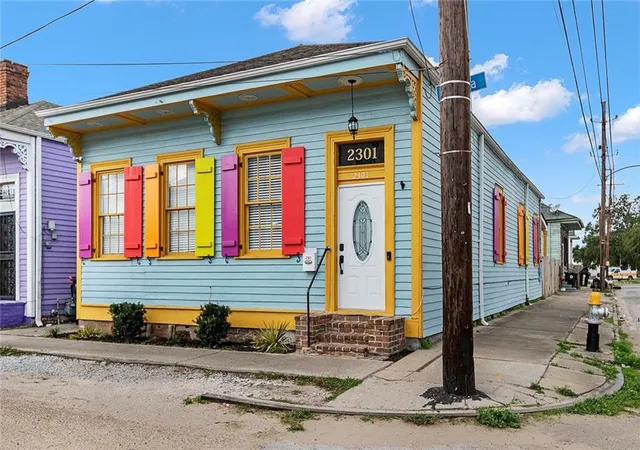 Photo 2 of Single family home for sale at 2301 Loyola Ave, New Orleans, LA 70113 | MLS# 2570578 | Listing updated on 2026-08-07