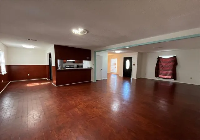 2nd image of 3181 Keith Way Dr, Harvey, LA 70058 | MLS# 2570266