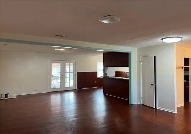 Photo 3 of Single family home for sale at 3181 Keith Way Dr, Harvey, LA 70058 | MLS# 2570266 | Listing updated on 2026-08-14