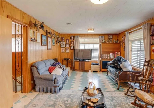 Photo 4 of Single family home for sale at 123 Price St, Montegut, LA 70377 | MLS# 2569026 | Listing updated on 2026-08-11