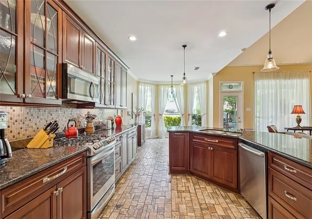 2nd image of 67046 Dolan St, Mandeville, LA 70471 | MLS# 2570620