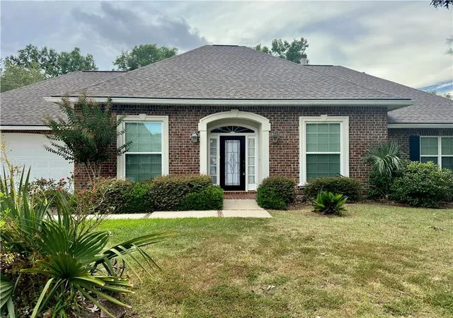 2nd image of 1730 Logan Ln, Mandeville, LA 70448 | MLS# 2567351