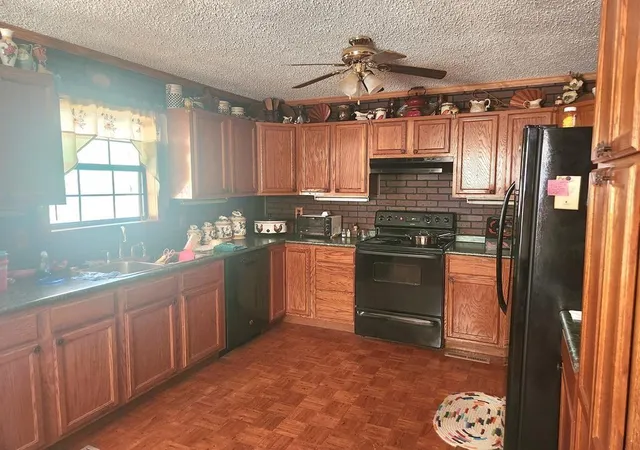 Photo 4 of Single family home for sale at 25 Wilford Ladner Rd, Lumberton, MS 39455 | MLS# 2570926 | Listing updated on 2026-09-25