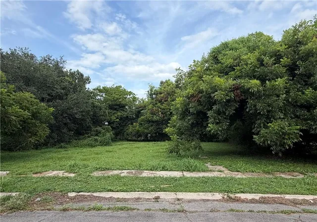 Photo 3 of Land for sale at 4927 Pecan St, New Orleans, LA 70126 | MLS# 2569653 | Listing updated on 2026-08-05