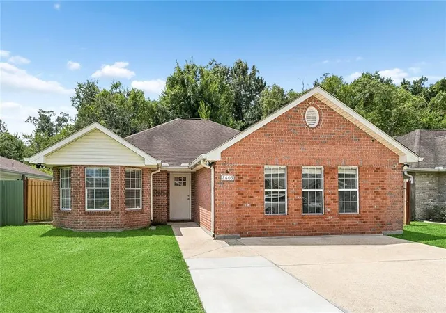 1st image of 2605 Carrie Ln, Marrero, LA 70072 | MLS# 2569809