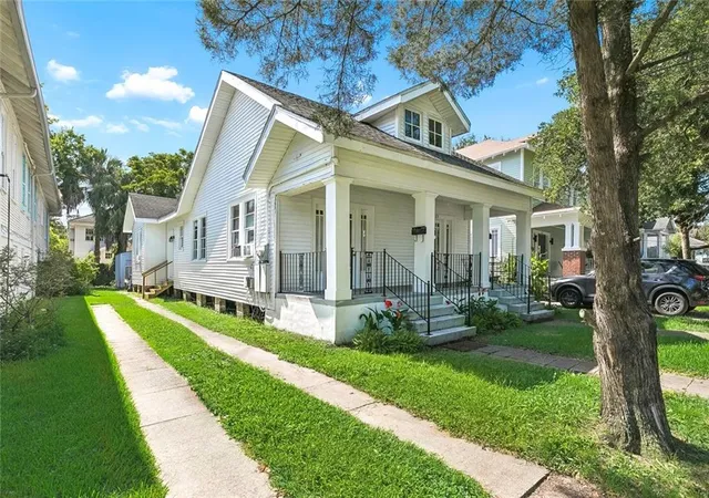 Photo 2 of Multi family home for sale at 2425 27 Nashville Ave, New Orleans, LA 70115 | MLS# 2570866 | Listing updated on 2026-08-06