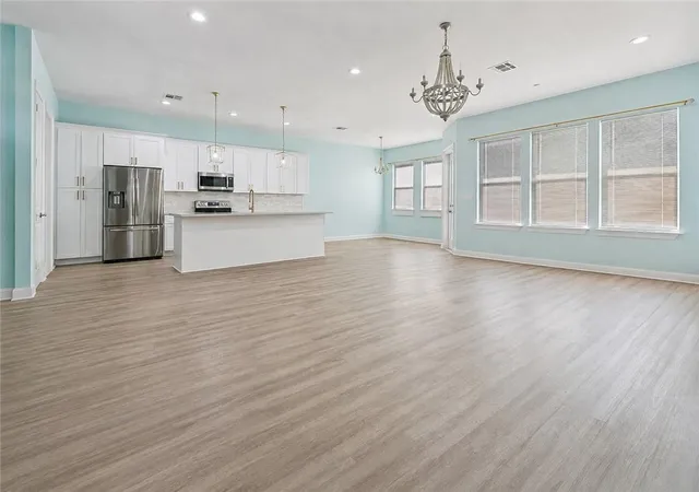 4th image of 3800 Dominique Dr, Chalmette, LA 70043 | MLS# 2571079