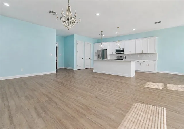 5th image of 3800 Dominique Dr, Chalmette, LA 70043 | MLS# 2571079
