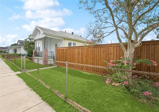 2nd image of 416 Allo Ave, Marrero, LA 70072 | MLS# 2571157
