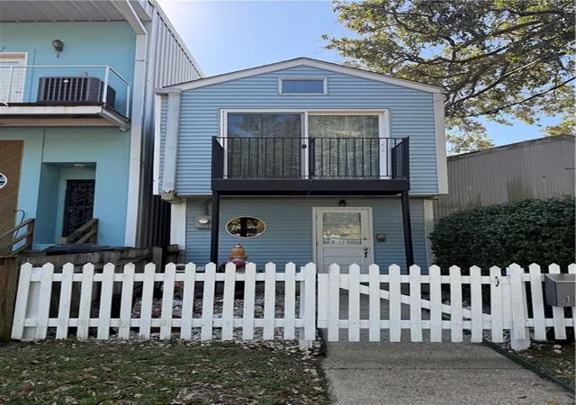 Photo 1 of Single family home for sale at 158 S Roadway St, New Orleans, LA 70124 | MLS# 2571231 | Listing updated on 2026-08-06
