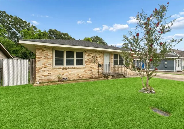 Photo 17 of Single family home for sale at 111 Bernard Ave, Ama, LA 70031 | MLS# 2571059 | Listing updated on 2026-08-07