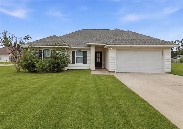 Photo 1 of Single family home for sale at 46167 Lavelle Dr, Hammond, LA 70401 | MLS# 2571223 | Listing updated on 2026-08-07
