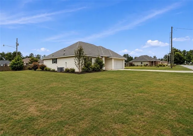 Photo 2 of Single family home for sale at 46167 Lavelle Dr, Hammond, LA 70401 | MLS# 2571223 | Listing updated on 2026-08-07