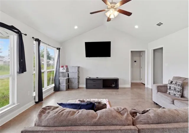 Photo 3 of Single family home for sale at 46167 Lavelle Dr, Hammond, LA 70401 | MLS# 2571223 | Listing updated on 2026-08-07