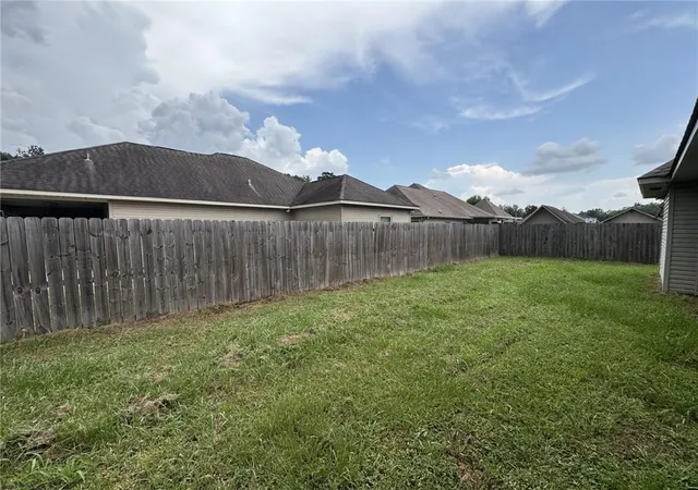 Photo 4 of Single family home for sale at 42710 Scarlett Cir, Hammond, LA 70403 | MLS# 2565871 | Listing updated on 2026-08-07