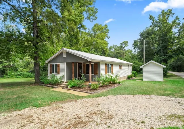 2nd image of 38365 Hwy 440 Hwy, Mount Hermon, LA 70450 | MLS# 2571261
