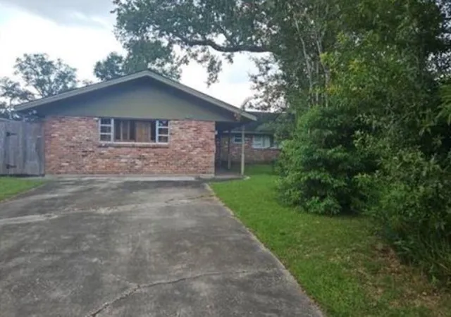 Photo 1 of Single family home for sale at 10116 Suzanne Dr, River Ridge, LA 70123 | MLS# 2571322 | Listing updated on 2026-08-07