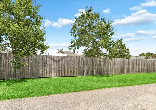 Photo 21 of Sale Pending at 1117 Forest Ridge Loop, Pearl River, LA 70452 | MLS# 2571055 | Listing updated on 2026-08-24