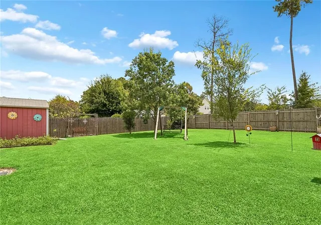 Photo 3 of Sale Pending at 1117 Forest Ridge Loop, Pearl River, LA 70452 | MLS# 2571055 | Listing updated on 2026-08-24
