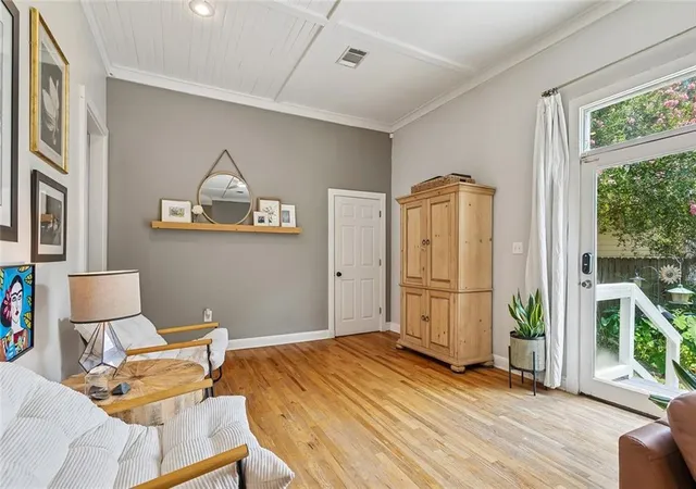 Photo 4 of Sale Pending at 824 W 25th Avenue, Covington, LA 70433 | MLS# 2570558 | Listing updated on 2026-08-15