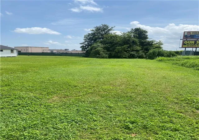 Photo 3 of Land for sale at 958 O'connor St, Gretna, LA 70053 | MLS# 2571313 | Listing updated on 2026-08-14