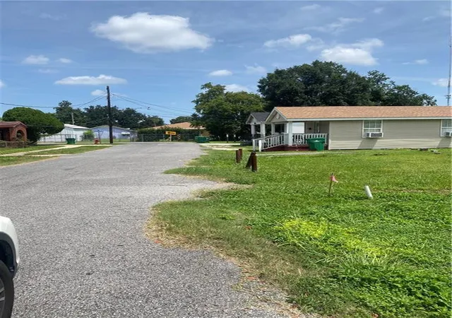 Photo 4 of Land for sale at 958 O'connor St, Gretna, LA 70053 | MLS# 2571313 | Listing updated on 2026-08-14
