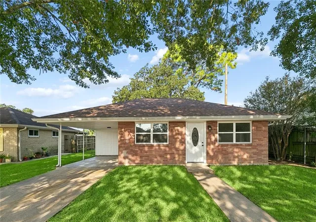 1st image of 3520 Bastian Dr, Marrero, LA 70072 | MLS# 2571384