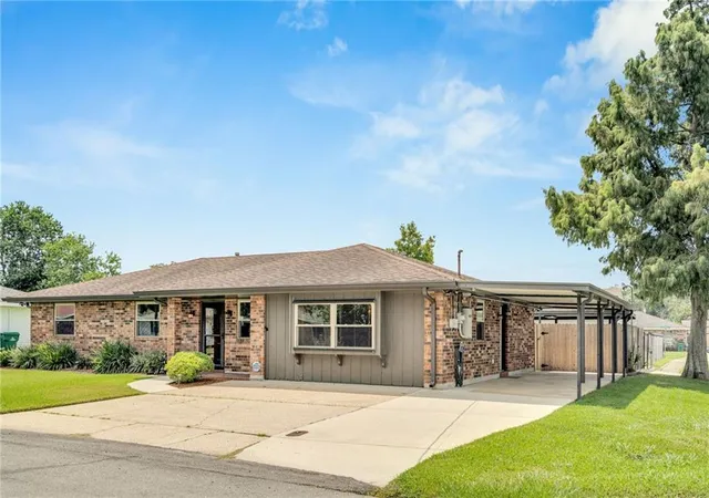 2nd image of 2829 Elizabeth St, Marrero, LA 70072 | MLS# 2571097